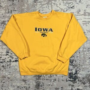Vintage IOWA Hawkeyes The Cotton Exchange Yellow Sweatshirt Medium Made in USA